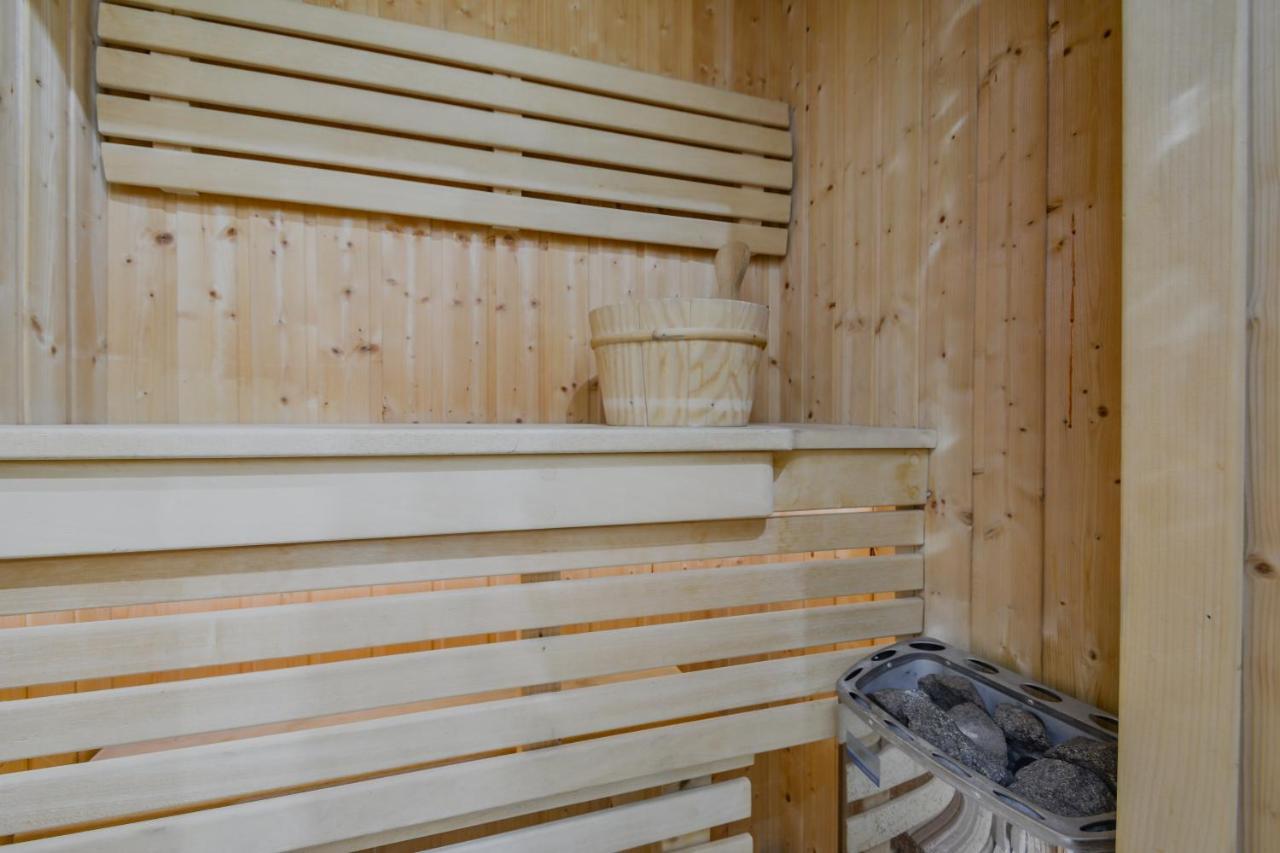 Apartament Rodzinny Hrabiego - Sauna, Centrum Zakopanego Ul Zamoyskiego, Balkon, 2 Sypialnie, Parking, Gorne Krupowki 外观 照片